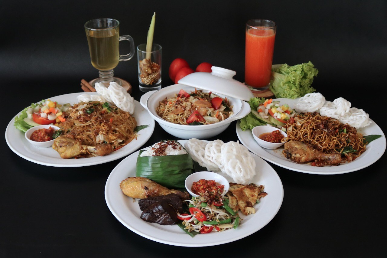 Icip-icip Makanan Tradisonal di Hotel Santika BSD Teraskota