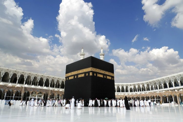Masjid Haram dan Nabawi Ditutup Usai Isya, Dibuka Kembali Jelang Subuh