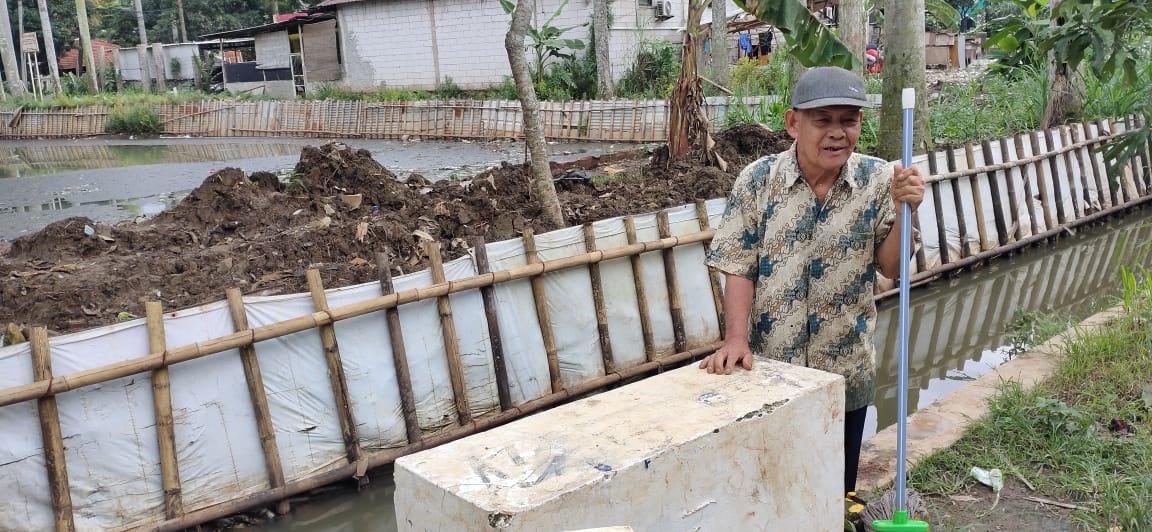 Warga Tangsel Bertahun-tahun Hirup Bau Tinja