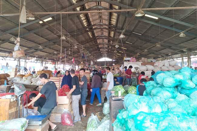 Corona Mewabah, Aktivitas Pasar Induk di Kota Tangerang Tetap Normal