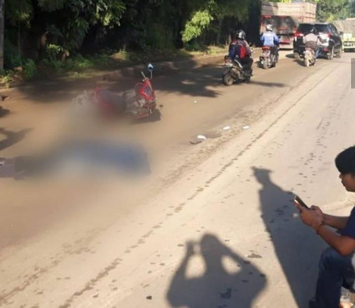 Hendak Salip Truk, Pemotor Tewas Terlindas di Kota Tangerang