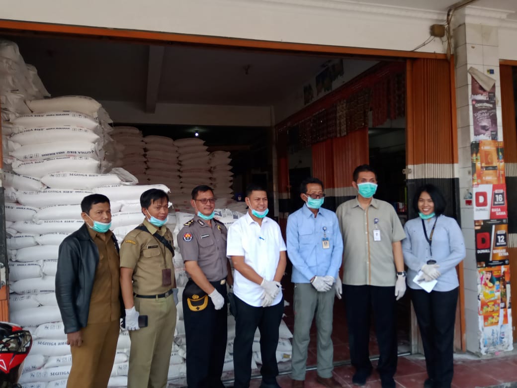 Konsumen di Pasar Rau Berkurang, Pedagang Elus Dada