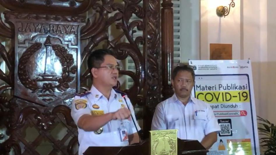 Penumpang Angkutan di Jakarta Diminta Jaga Jarak dengan Penumpang Lain