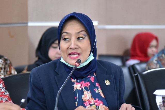DPR Desak Polisi Tindak Tegas Penimbun Alat kesehatan Dan Kebutuhan Pokok