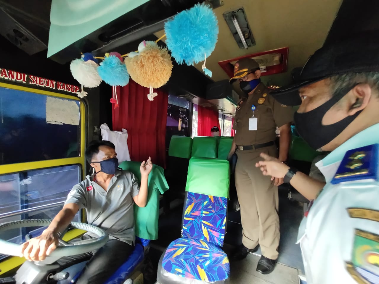 PSBB di Kota Tangerang, Penumpang Diwajibkan Pakai Masker