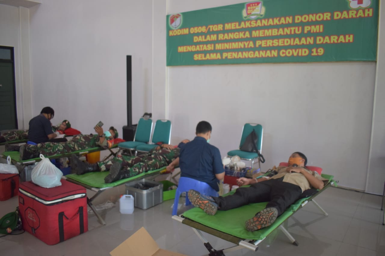 Stok Darah Menipis, Prajurit Kodim 0506/Tangerang Gelar Donor Darah
