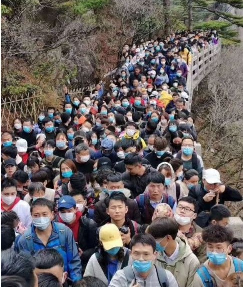 Baru Dibuka, Tempat Wisata Gunung Huangshan di China Banjir Pengunjung