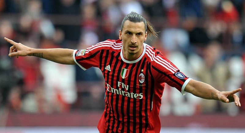 Ibrahimovic Pilih Hengkang atau Bertahan di AC Milan