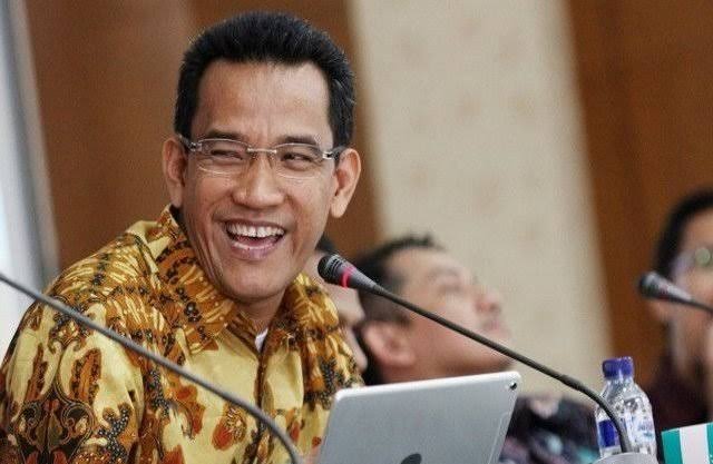 Jajaran Komisaris Pelindo 1 Dicopot, Hingga Refly Harun 'Digusur' Erick Thohir