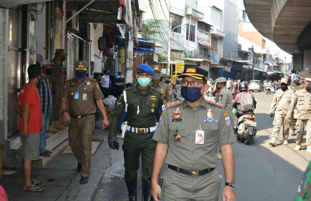 Langgar Aturan PSBB, Ratusan Tempat Usaha Ditutup