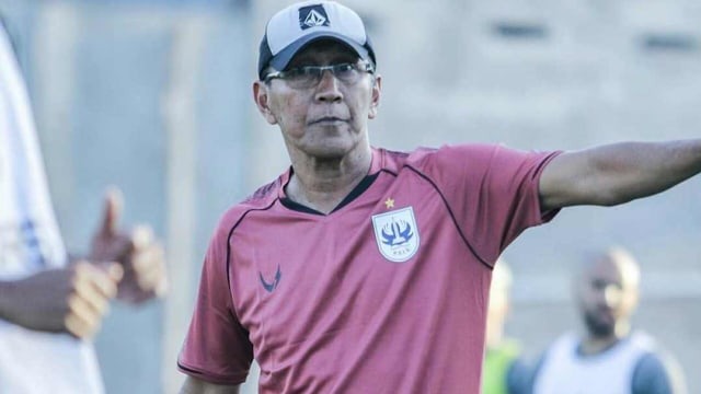 Bantu Penanganan Corona, Eks Pemain Piala Dunia Lego Kaus Kesayangan