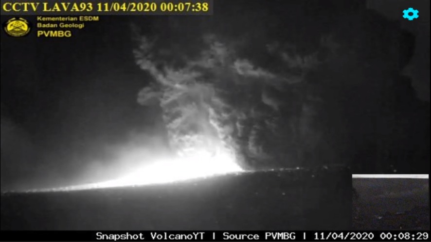 Anak Gunung Krakatau Meletus, Terdengar Suara Dentuman Kencang