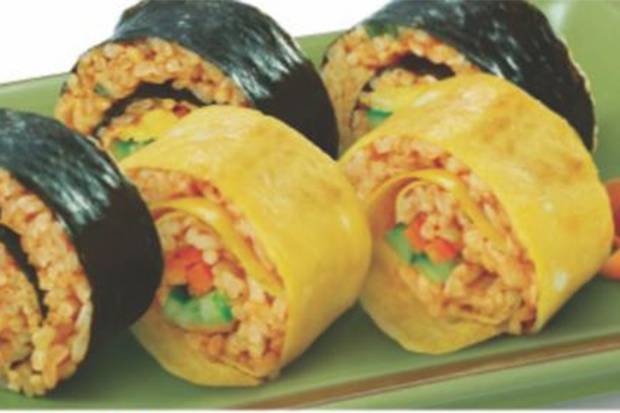 Bosan dengan Nasi Goreng Biasa, Coba Deh Nasi Goreng Sushi