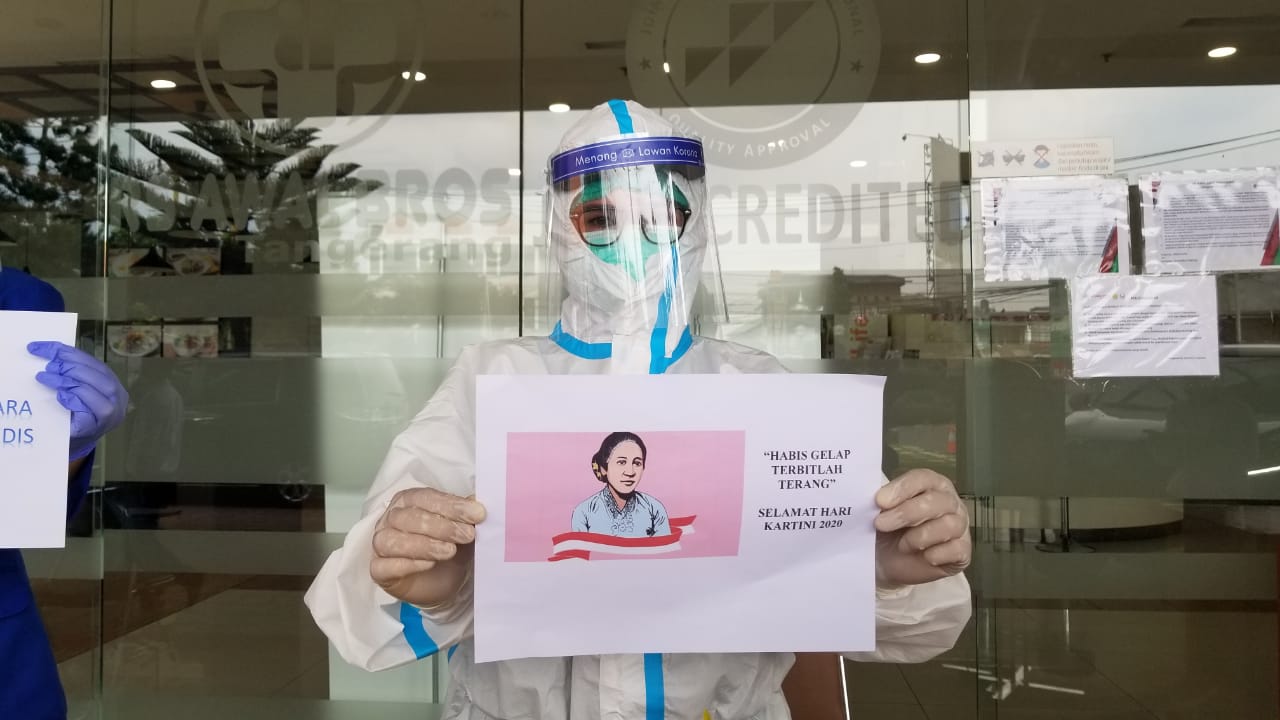 Pesan Mendalam Tenaga Medis Rumah Sakit di Hari Kartini