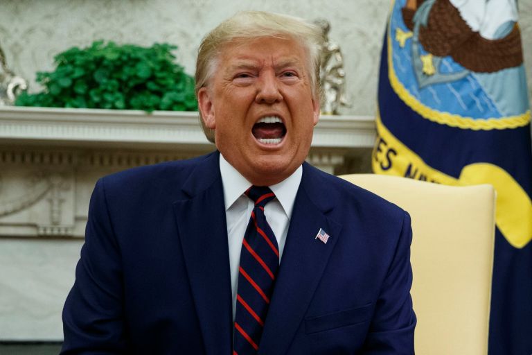 Kesal, Donal Trump Tangguhkan Dana WHO