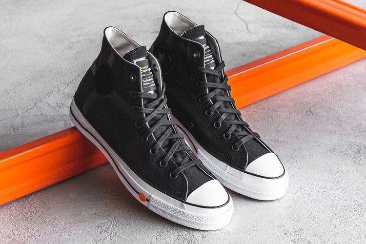 Converse Punya Sneaker Bergaya Patchwork
