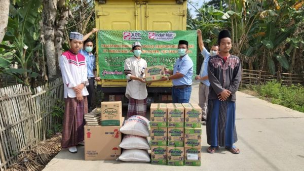 Ponpes di Kabupaten Serang Diberi Bantuan Sembako Dari Perusahaan Kertas