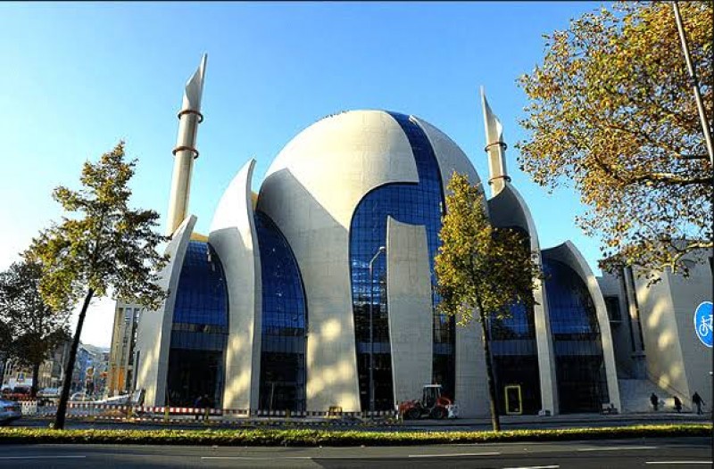 Lockdown Dicabut, Pekan Depan Masjid di Jerman Dibuka Kembali