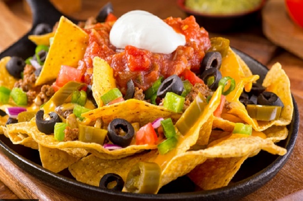 Cheesy Nachos, Camilan Ringan dan Mudah dibuat