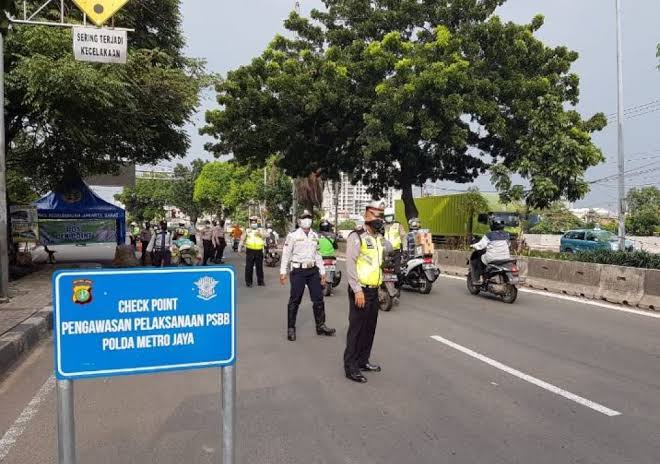 Puluhan Ribu Kendaraan Nekat Mudik Diminta Putar Balik