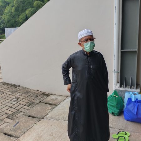 DKM Al Aqsha BSD Bagikan Ribuan Paket Kebutuhan Pangan