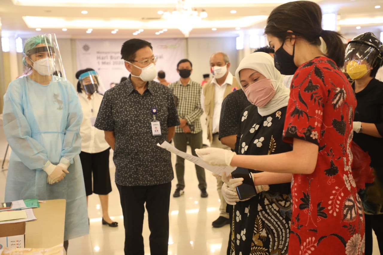 1.000 Buruh Lakukan Rapid Test di Kementerian Ketenagakerjaan