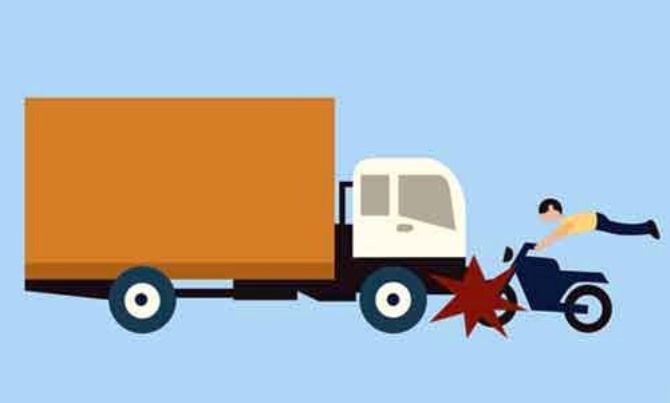 Warga Tangerang Tewas Terlindas Truk Gandengan