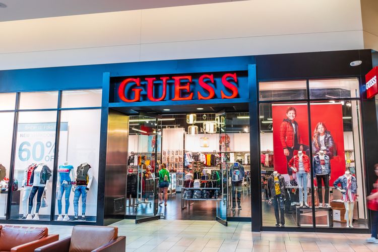 Guess Bakal Tutup 100 Toko di Seluruh Dunia hingga Tahun Depan