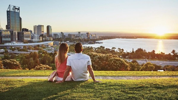 Cegah Penyebaran Covid, Australia Larang Warganya Liburan ke Luar Negeri