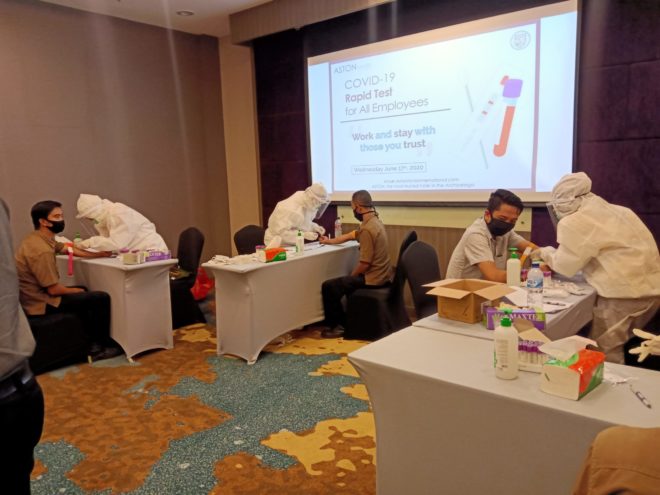 Karyawan Hotel di Anyer Jalani Rapid Test