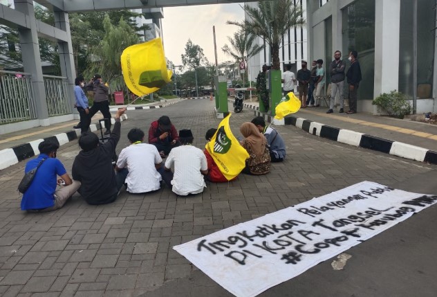 Mahasiswa Baca Yasin Rukyah Oknum Asn