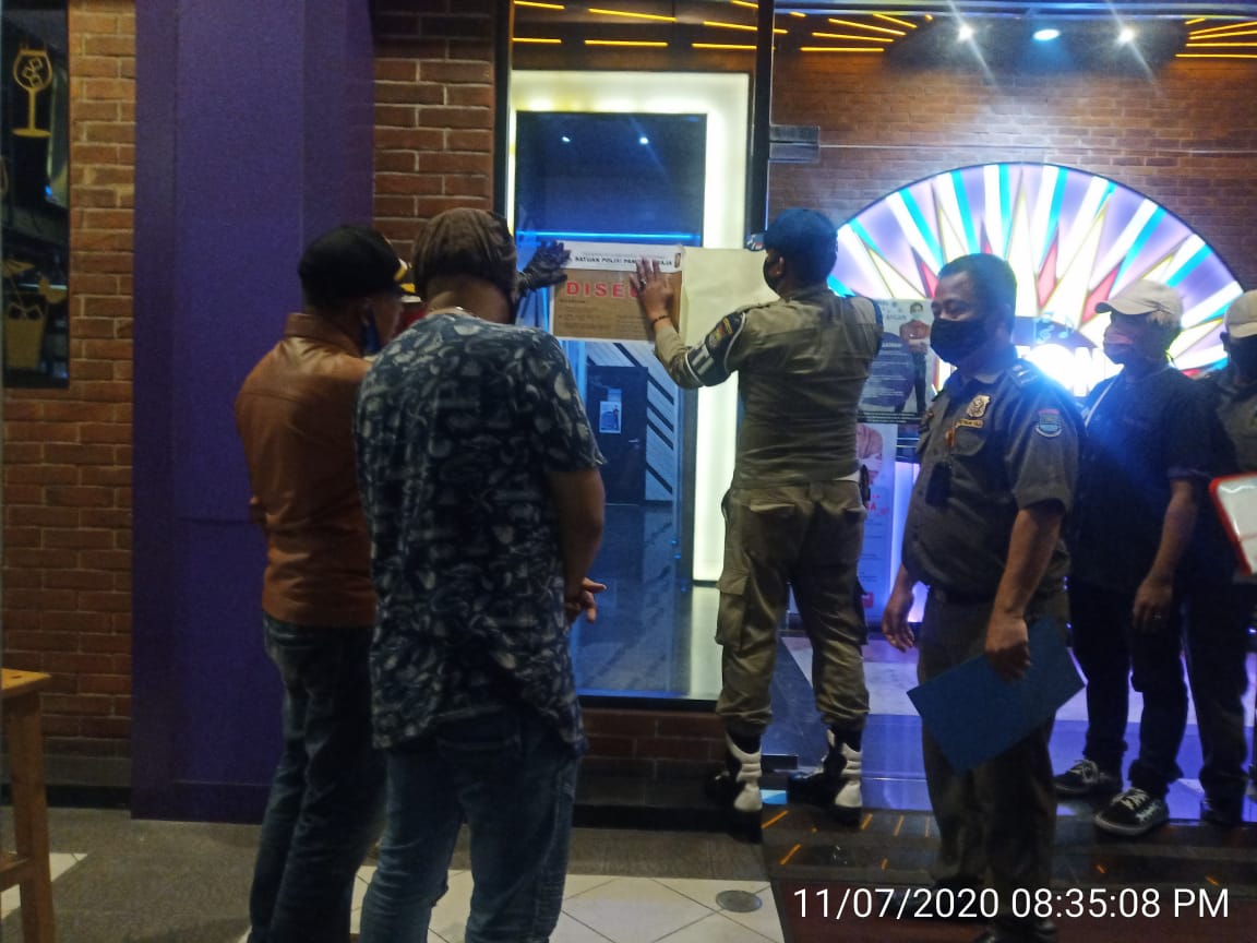 Karaoke Di Segel